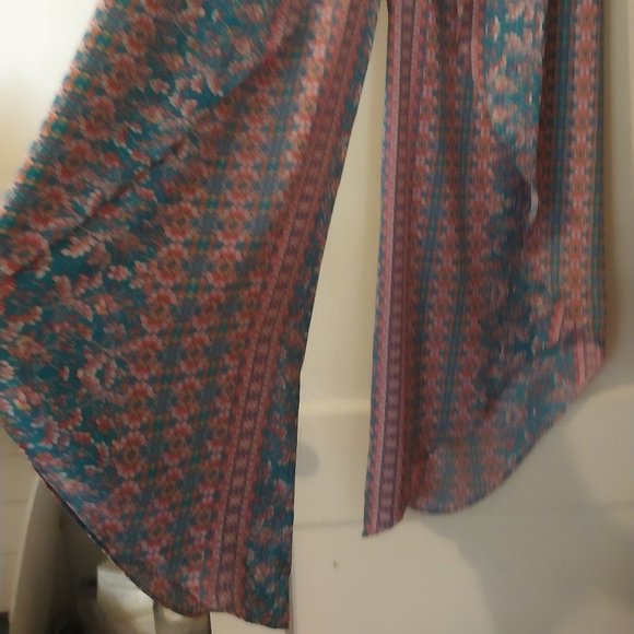 BCBGMAXAZRIA Pants, Culottes, Gauchos, - Picture 4 of 8